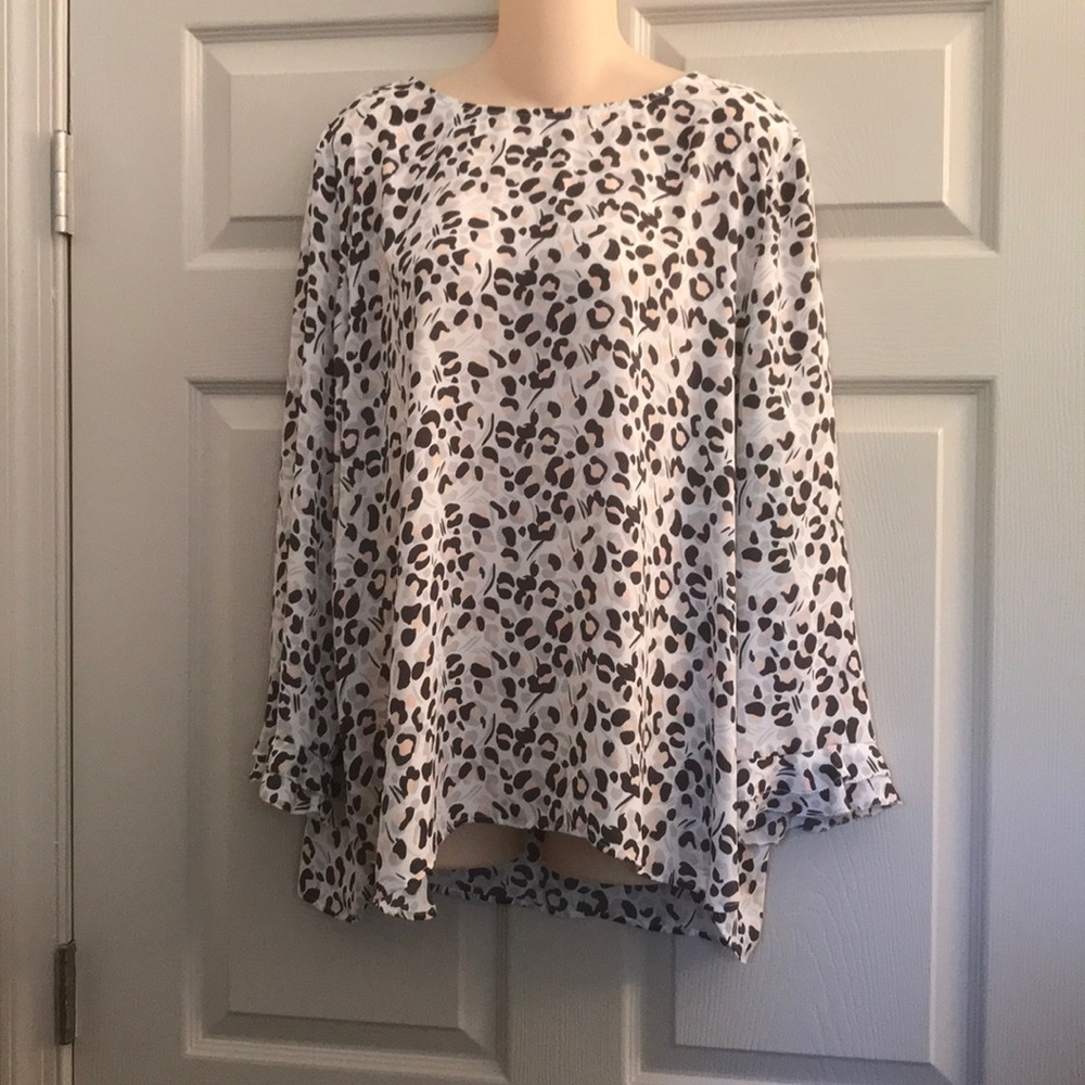 Loft grey and pink leopard print  blouse
